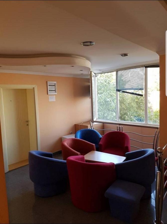 Hotel Viktorija Nova Kanjiža Esterno foto