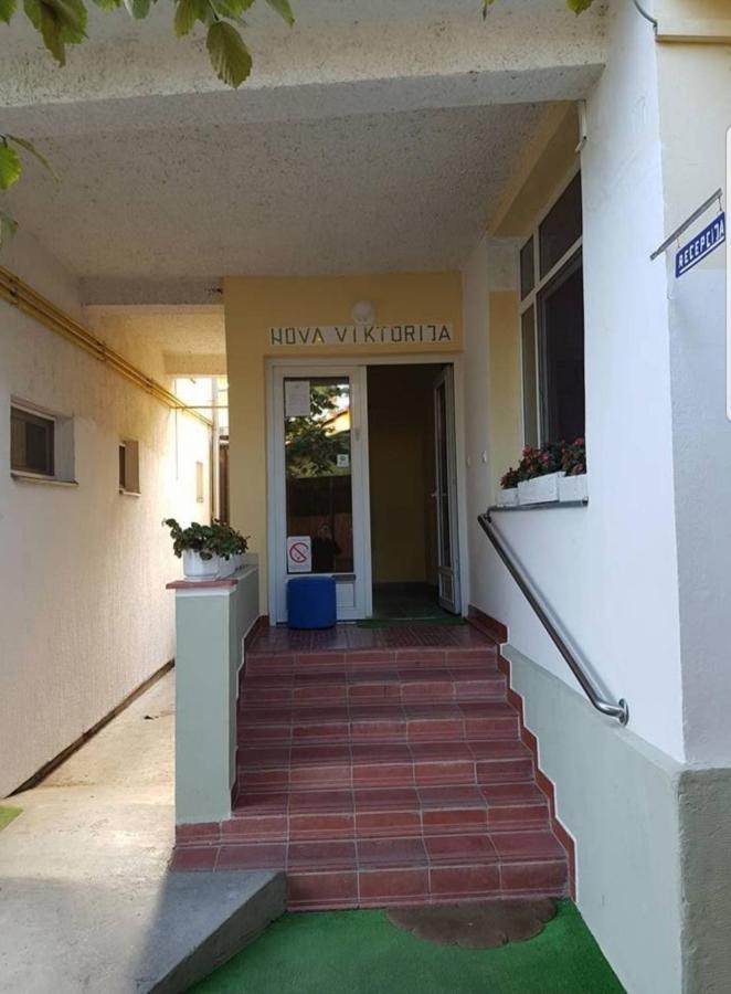 Hotel Viktorija Nova Kanjiža Esterno foto